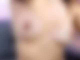 saly-beneth's Live Sex Cam Show