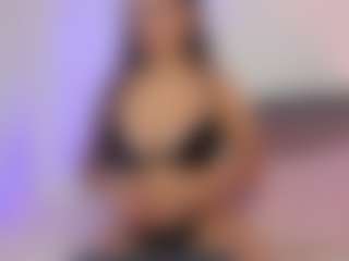Live cam show with SammyCollinss - Squirt on Dare Cams