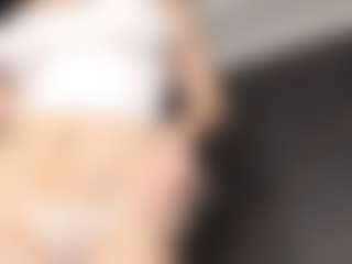 Live cam show with showgerl - Solo on milfzrlive.com