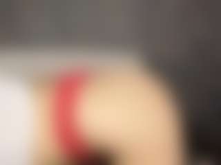 Live cam show with showgerl - Cowgirl on CamwithHer