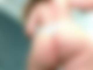 Live cam show with SiennaBreeze - New Toys on Streamer API