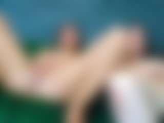 Live cam show with SiennaBreeze - New Mature on SinfulBabes