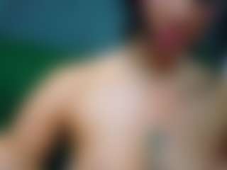 Live cam show with SiennaBreeze - New Brown Eyes on livesuperchat.net