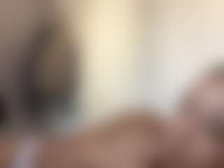 Live cam show with Tigresa Rosa - Curly Hair on Camsoda