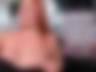 Live cam show with trianaparkeer - Facial on Camsoda