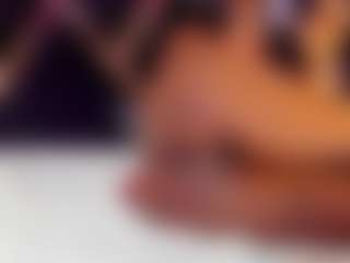 Live cam show with Valkiria-sweet - BBW Ebony on Latina Girls