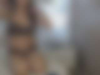 veluna's Live Sex Cam Show