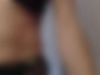 veluna's Live Sex Cam Show