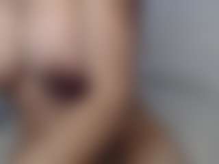 veluna's Live Sex Cam Show