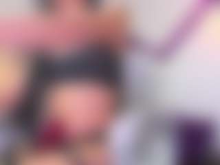 Live cam show with YessicaDoll - Submissive on x69.live