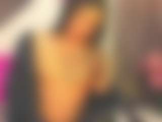 Live cam show with YessicaDoll - Facial Piercings on Camsoda