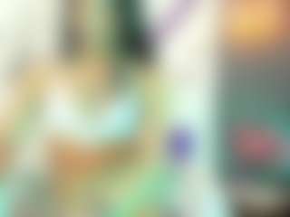 Live cam show with YessicaDoll - HD on TeamSkeetLive