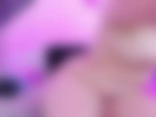 Live cam show with YessicaDoll - Facial Piercings on Camsoda