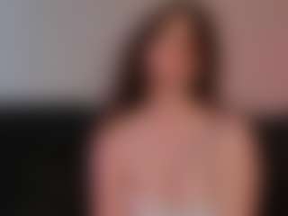 Live cam show with Alicewood69 - Drinking on https://playwithruby.com
