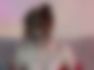 Alicewood69's Live Sex Cam Show