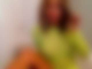 BannedBunny MILF webcam performer live streaming