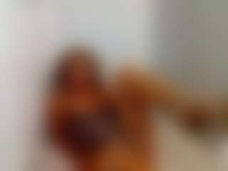 Live cam show with BannedBunny - Mature on Dolls Live