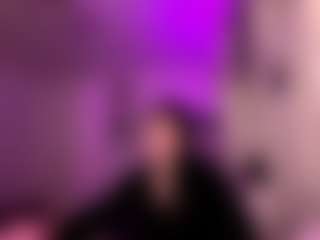 BrittHernander's Live Sex Cam Show