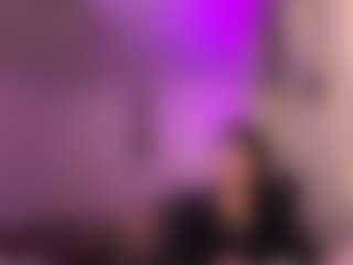 BrittHernander's Live Sex Cam Show