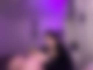 Live cam show with BrittHernander - Striptease Granny on live18s.com