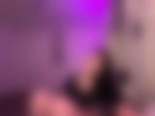 BrittHernander's Live Sex Cam Show