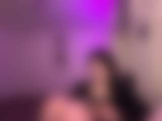 BrittHernander's Live Sex Cam Show