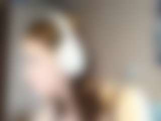 Eva's Live Sex Cam Show