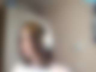 Eva's Live Sex Cam Show
