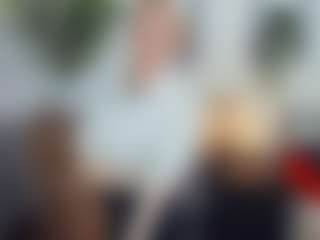 ElenoraMowatt's Live Sex Cam Show