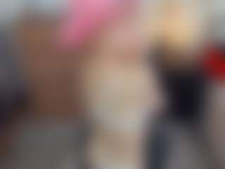 ElenoraMowatt's Live Sex Cam Show