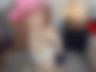 ElenoraMowatt's Live Sex Cam Show