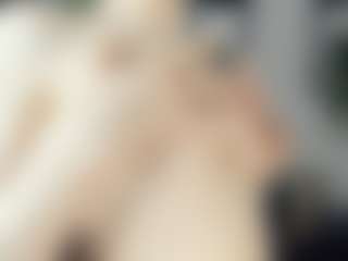 ElenoraMowatt's Live Sex Cam Show