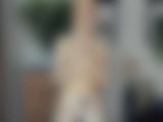 ElenoraMowatt's Live Sex Cam Show