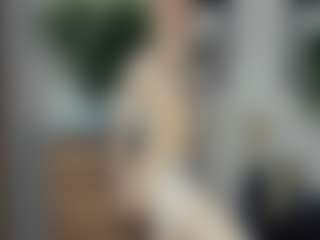 ElenoraMowatt's Live Sex Cam Show