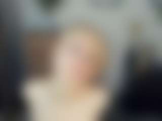 ElenoraMowatt's Live Sex Cam Show