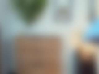 Live cam show with ElenoraMowatt - Pornstar Skinny on Dolls Live
