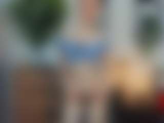 ElenoraMowatt's Live Sex Cam Show