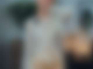 ElenoraMowatt's Live Sex Cam Show