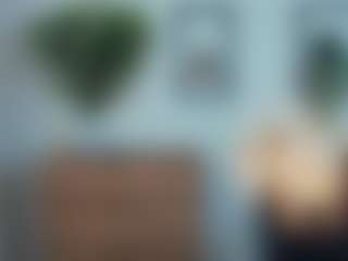 ElenoraMowatt's Live Sex Cam Show