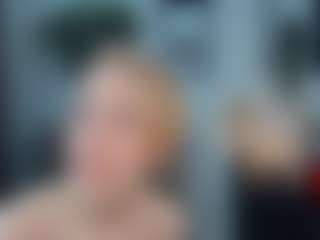 Live cam show with ElenoraMowatt - Skinny Teen (18+) on numayanayam.club