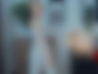 ElenoraMowatt's Live Sex Cam Show