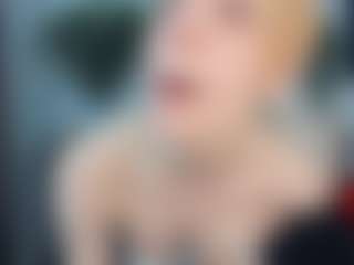 ElenoraMowatt's Live Sex Cam Show