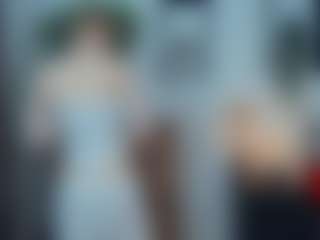 ElenoraMowatt's Live Sex Cam Show