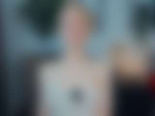ElenoraMowatt's Live Sex Cam Show