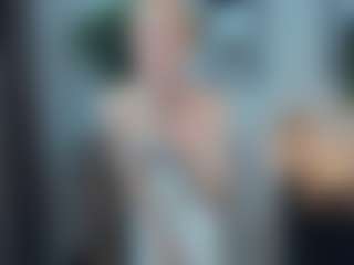 Live cam show with ElenoraMowatt - Skinny Teen (18+) on Porn Luv