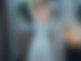 Live cam show with ElenoraMowatt - White Teen (18+) on chickslive.net