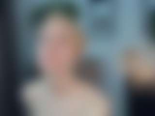 ElenoraMowatt's Live Sex Cam Show
