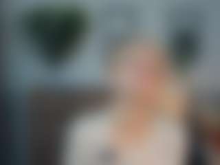 ElenoraMowatt's Live Sex Cam Show