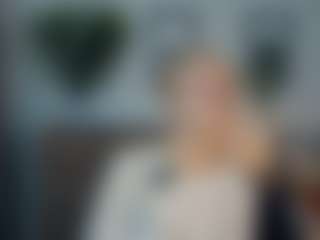 ElenoraMowatt's Live Sex Cam Show