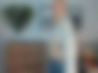 ElenoraMowatt's Live Sex Cam Show